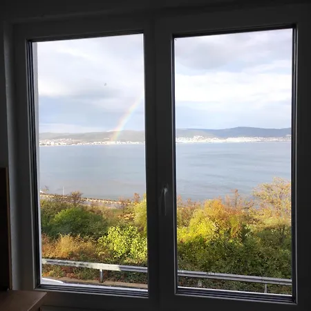 Apartment Teddy's Sea View Nesebar